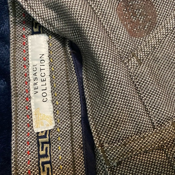 Versace - Picture 7 of 9